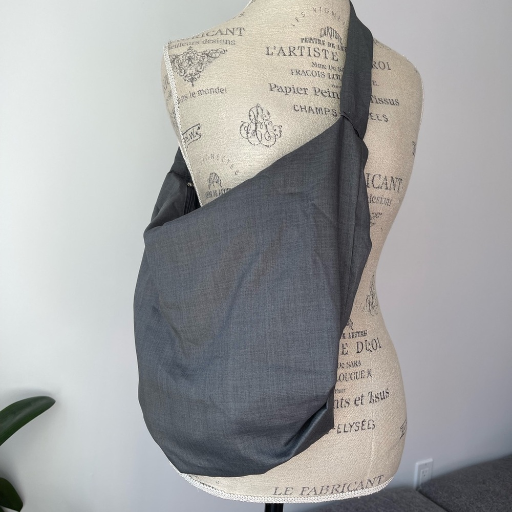 Grey fabric crossbody bag